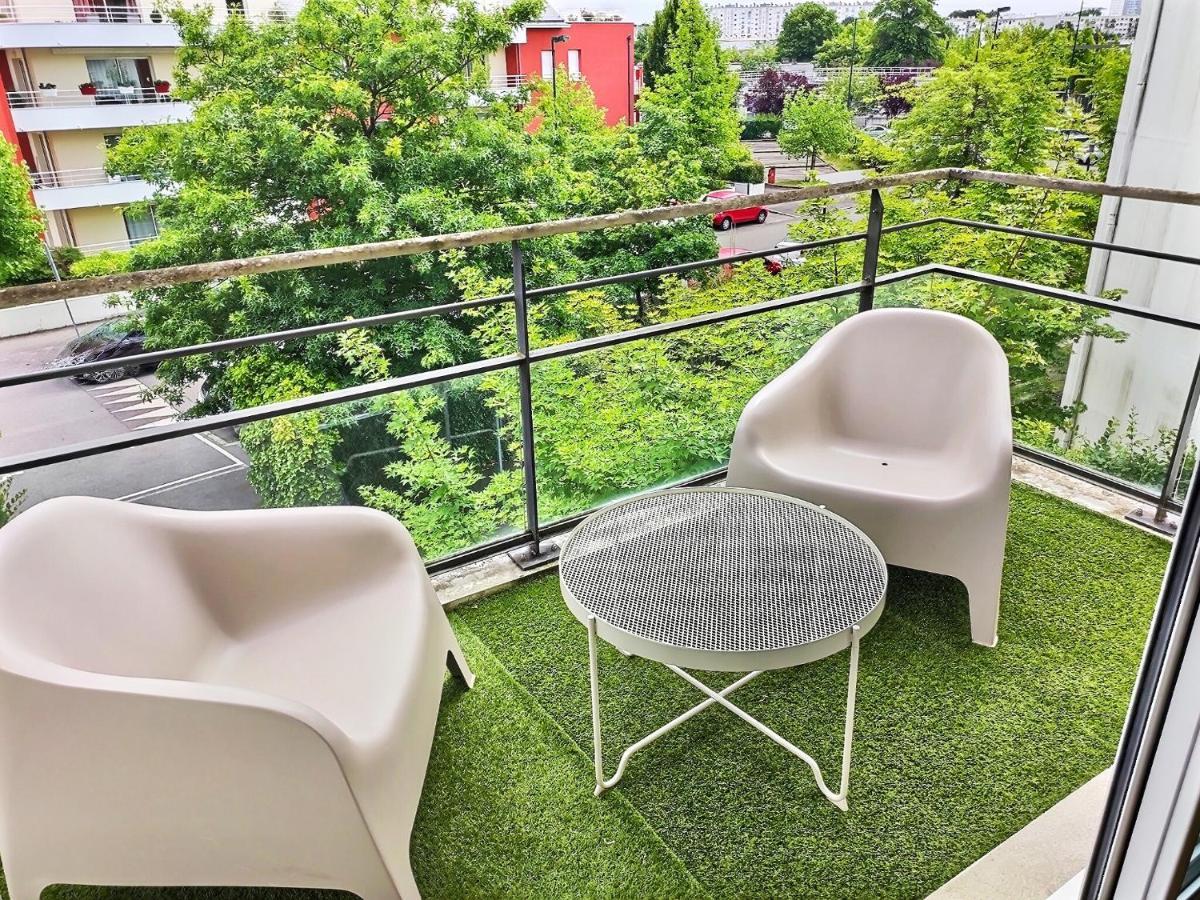 L'Ebenisterie - Sublime Type 2 Lumineux - Grand Balcon Apartment Орво Екстериор снимка