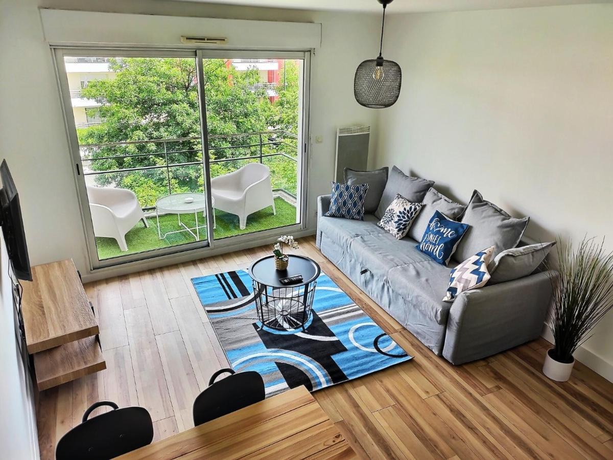 L'Ebenisterie - Sublime Type 2 Lumineux - Grand Balcon Apartment Орво Екстериор снимка